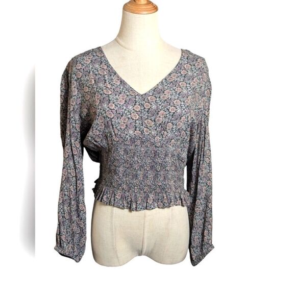 American Eagle Outfitters Tops - American Eagle Floral Cinched Waist Long Sleeve Cropped Boho Top